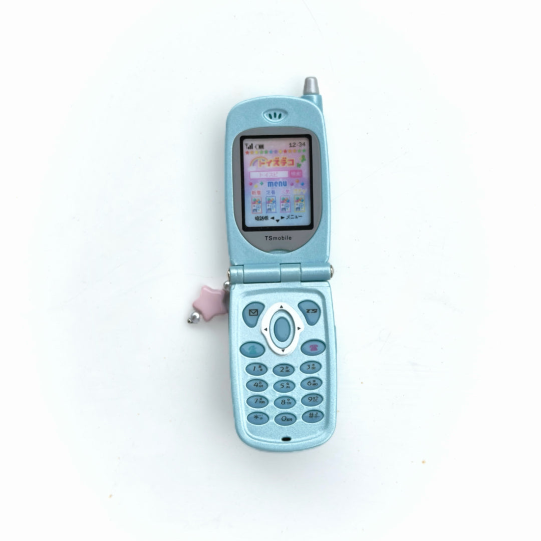 Y2K Flip Phone Keychain | Mini Retro Phone Charm | Kawaii Hiar Clip | 2000s Aesthetic Accessory