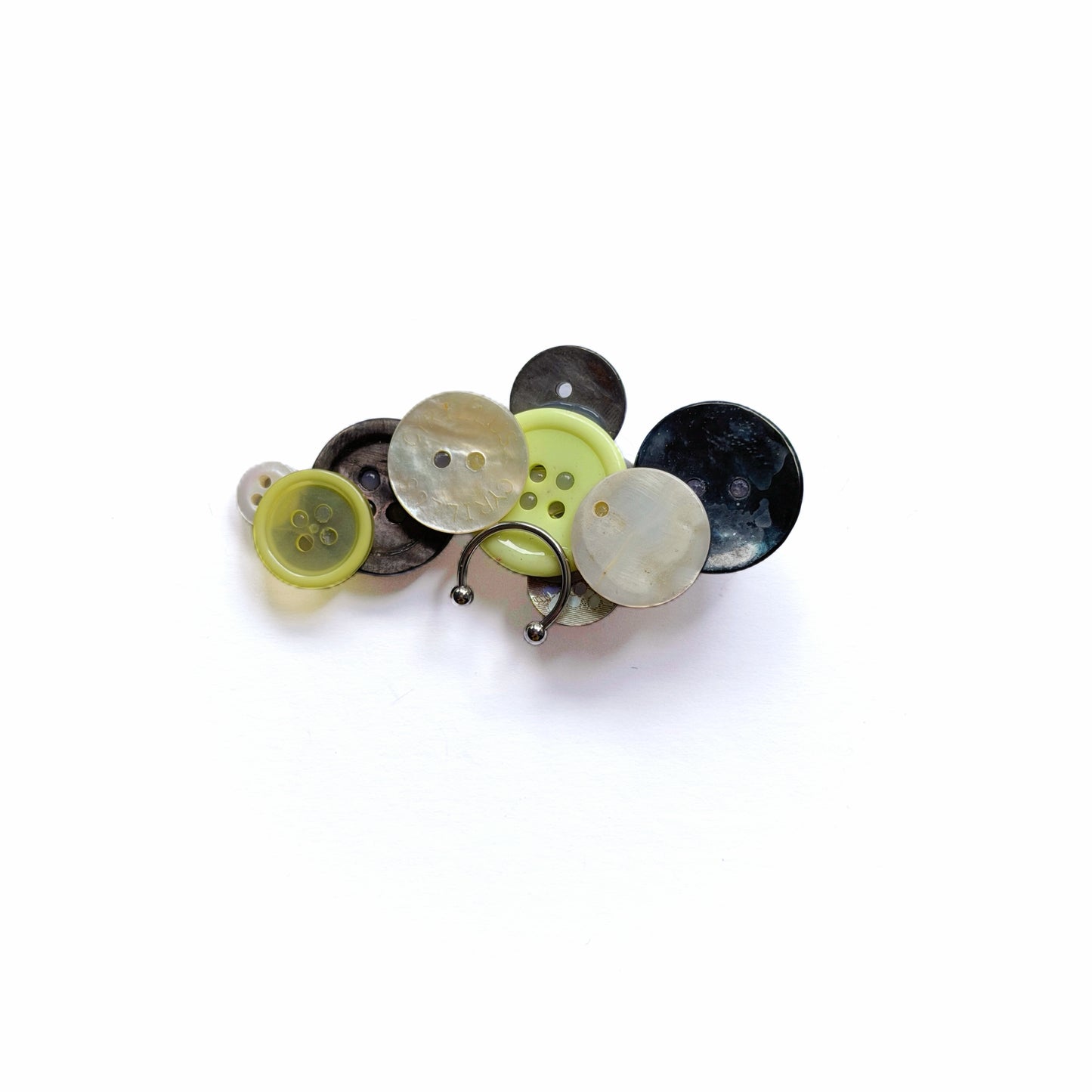 Handmade Upcycled Vintage Button Hair Clip