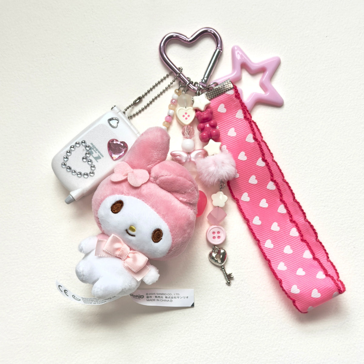 Kawaii Sanrio Plush Keychain with tiny phone– Cute Pink Heart Ribbon Bag Charm Fairy Kei Y2K Harajuku Maximalist Accessory