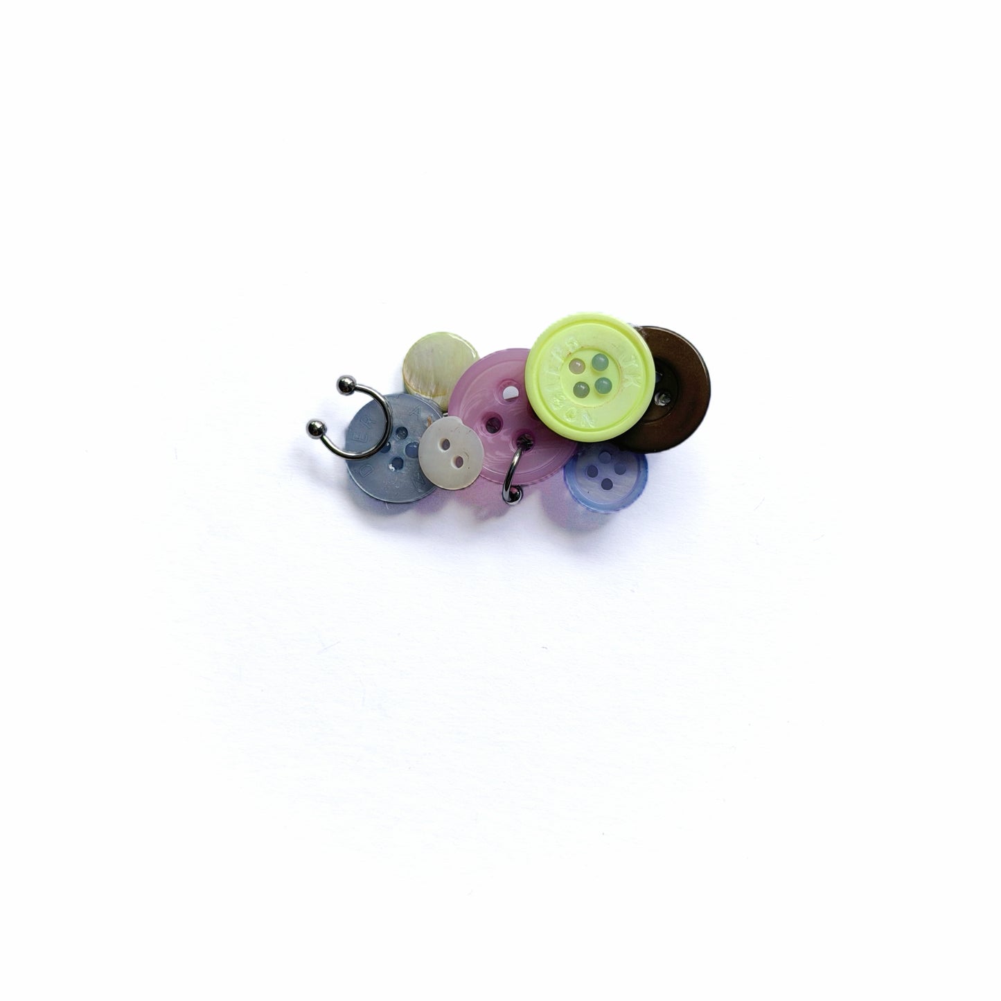 Handmade Upcycled Vintage Button Hair Clip