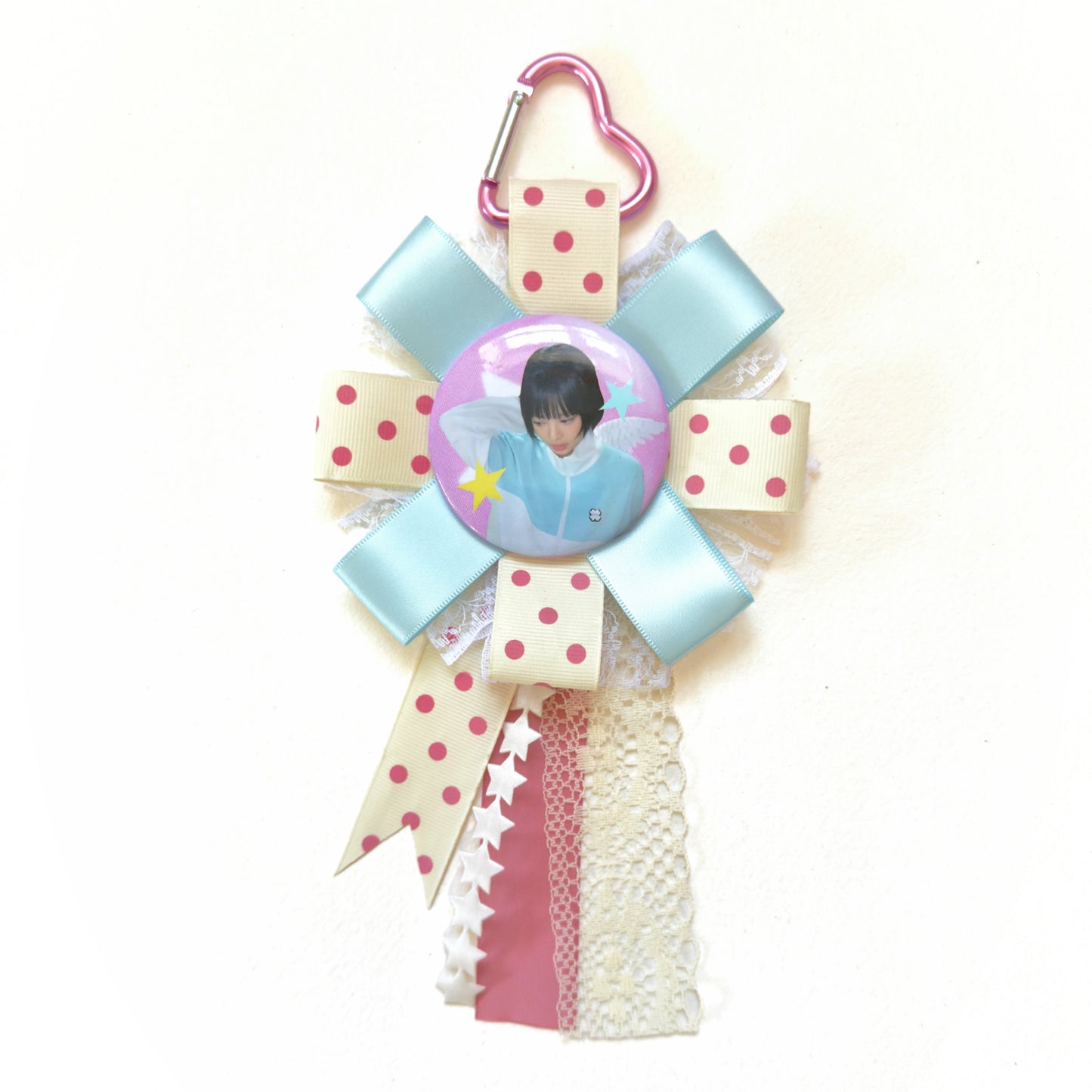 NewJeans Inspired rosette, Handmade Kpop Rosette Keychain, Idol Photo Badge Holder, Y2K Kawaii Ribbon Brooch