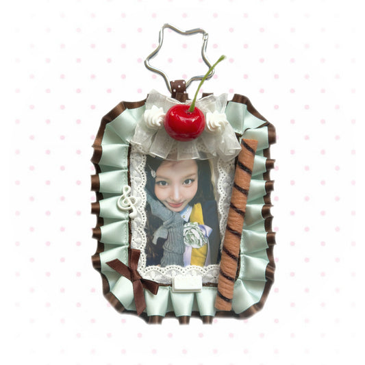 Handmade Kpop Kawaii Dessert Photocard Holder – Mint Chocolate